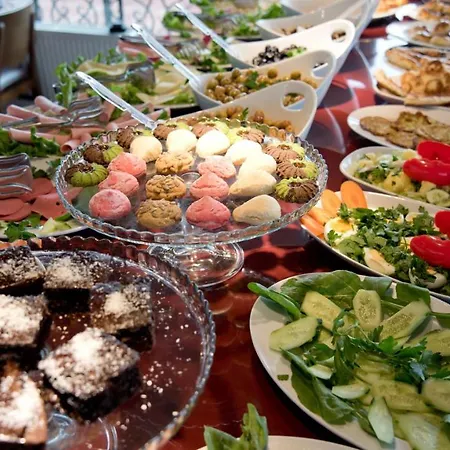 Grand Ambiance Hotel