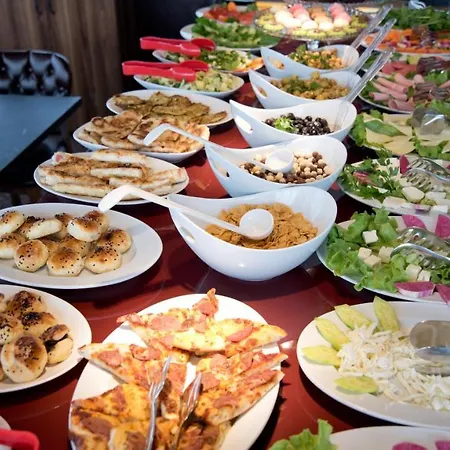 Ξενοδοχείο Grand Ambiance 3*