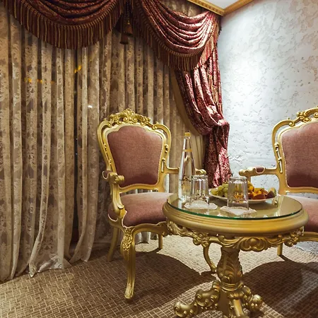 Grand Ambiance ホテル