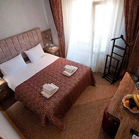 Grand Ambiance Otel 3*
