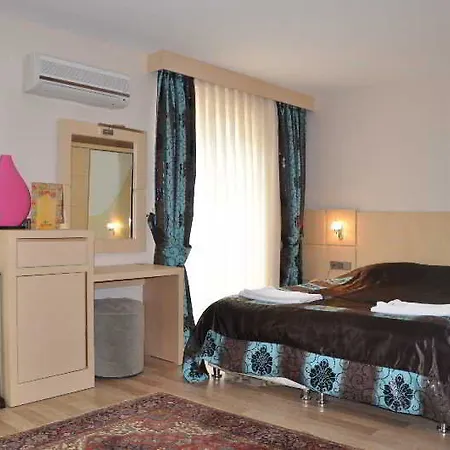 Ξενοδοχείο Grand Ambiance