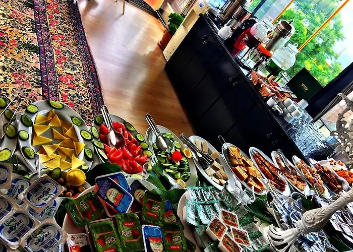 Hotel Grand Ambiance