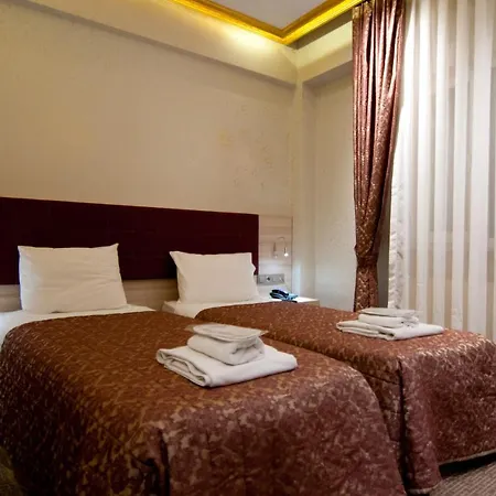 Hotel Grand Ambiance