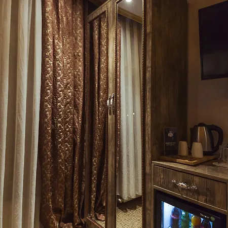 Grand Ambiance Hotel